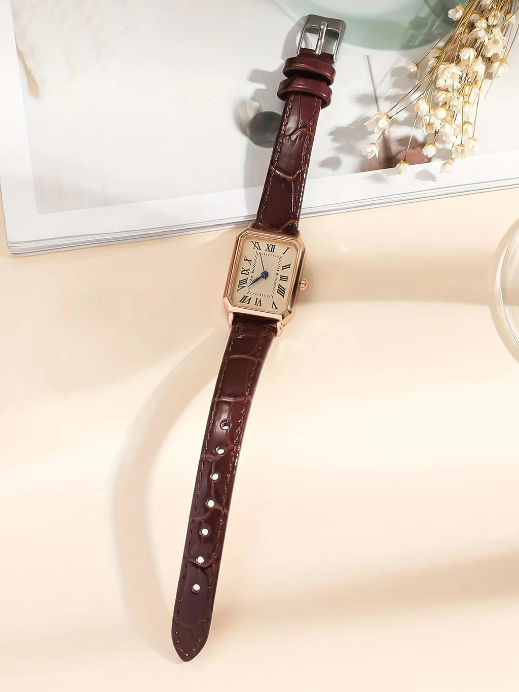 Woman's Casual Rectangle Pointer Quartz Watch Rome Fashion Analog Retro PU Leather Wrist Watch